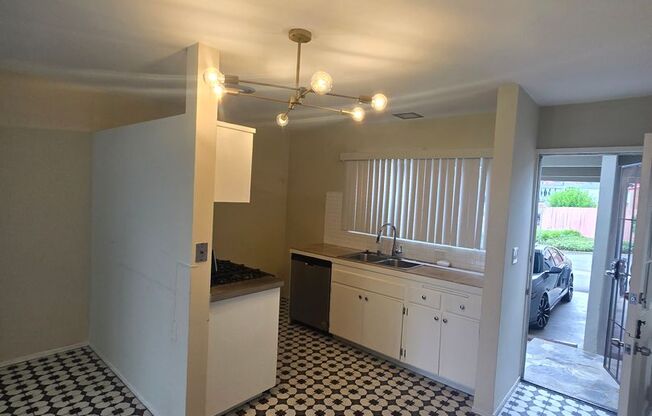 SHORECREST4112-4116