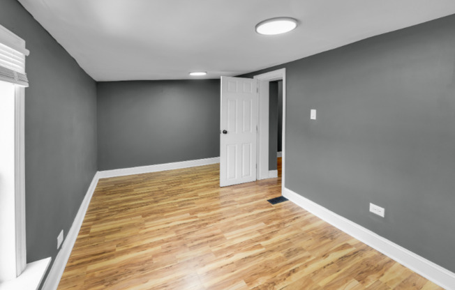 1313 ADAMS