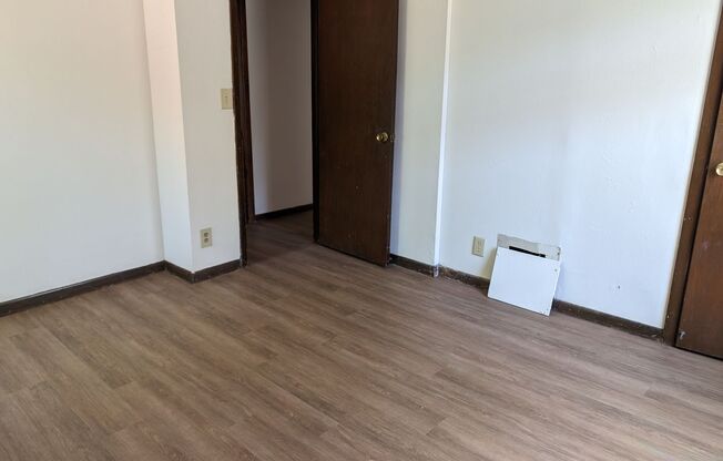 2 beds, 1 bath, 1,000 sqft, $1,419, Unit 2520 207