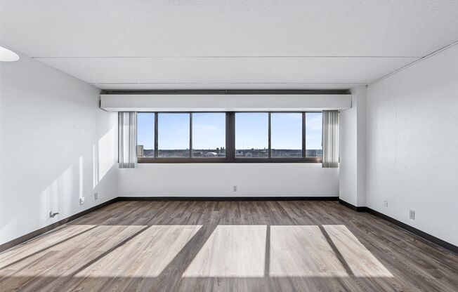 Studio, 1 bath, 462 sqft, $1,065, Unit 1808