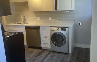 1 bed, 1 bath, 675 sqft, $1,275, Unit 09