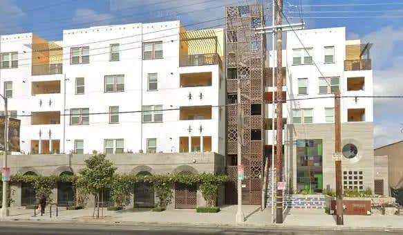 3411 CRENSHAW BLVD