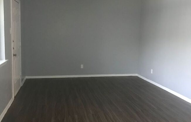 1 bed, 1 bath, 800 sqft, $850, Unit 7102