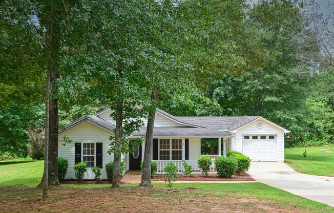 Charming 3-bedroom, 2-bath ranch home on a spacious 0.63-acre lot in Covington, GA