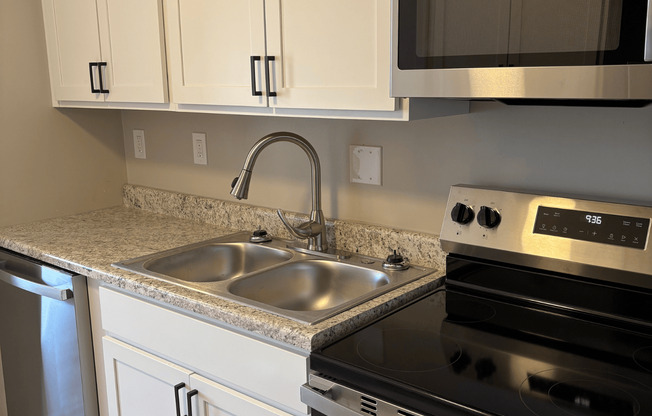 The Oaks Apartments