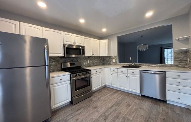 Parkview Hills - 3 Bedroom, 2.5 Bathroom Condo