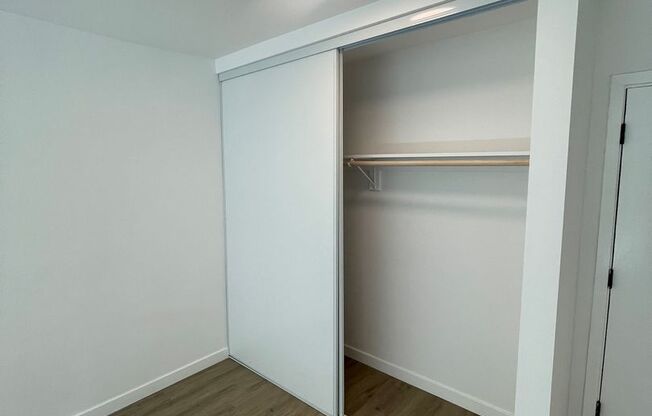 Studio, 1 bath, 425 sqft, $1,861, Unit 214