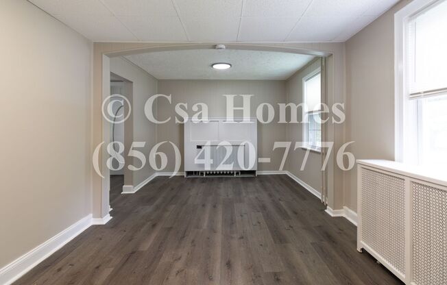 Newly Renovated 3 Bed, 1.5 Bath in Fairview!