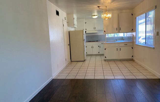 558 Hazel Dell Way