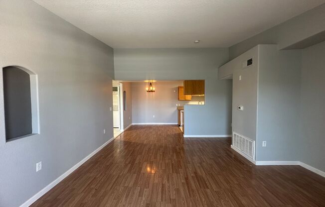 2 beds, 2 baths, $1,299, Unit # 2110