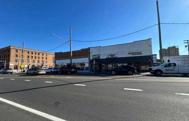 1136 Monroe Ave.