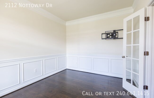 2112 NOTTOWAY DR