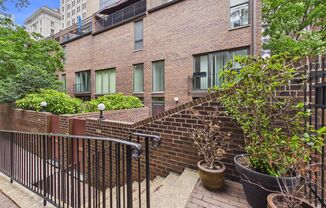 Spacious Three Bedroom Townhome in Society Hill!