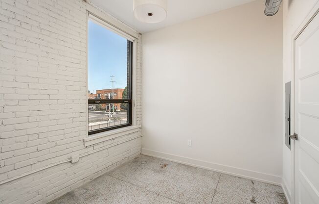 1 bed, 1 bath, $1,200, Unit 875 Michigan Ave Apt. 304