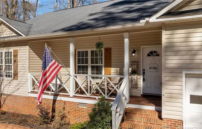 3 bedroom in gated community!