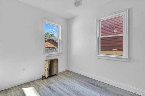 86 27 239 ST