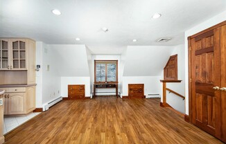 2 beds, 1.5 baths, 1,200 sqft, $2,600, Unit 2