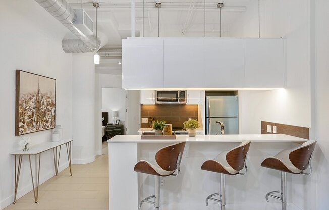 2 beds, 1 bath, 1,100 sqft, $2,850, Unit 507