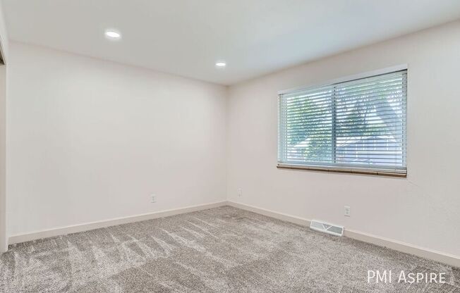8224 PIERCE CT