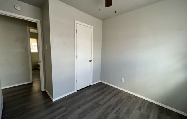 3 beds, 1 bath, $1,295