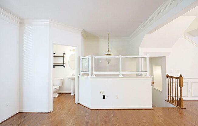 Move-in Ready & Pet-Friendly Cherry Hill Townhome