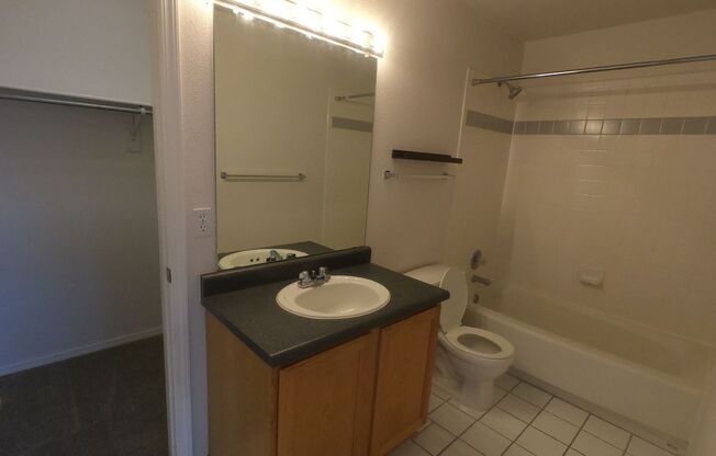 Montclair Condo; Very Close to Campus