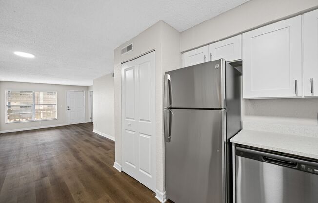 2 beds, 2 baths, 850 sqft, $1,795, Unit D205