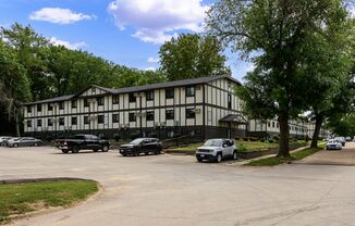Oak Park Apartments