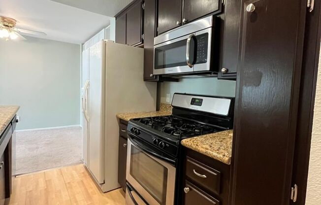 1 bed, 1 bath, $2,095