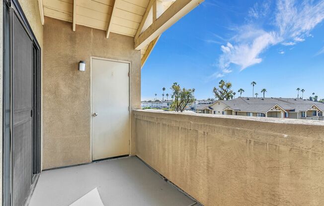 2 beds, 2 baths, 905 sqft, $2,502, Unit Unit 324