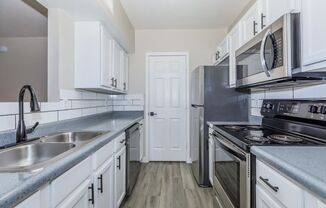 2 beds, 1 bath, 1,155 sqft, $1,149