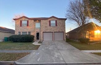 Spacious 2-Story in Converse, Tx