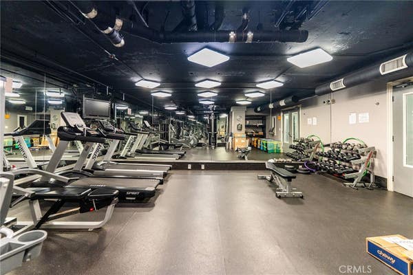 1 bed, 1 bath, 740 sqft, $3,000, Unit 326