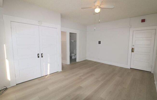 Studio, 1 bath, 475 sqft, $1,750, Unit 22