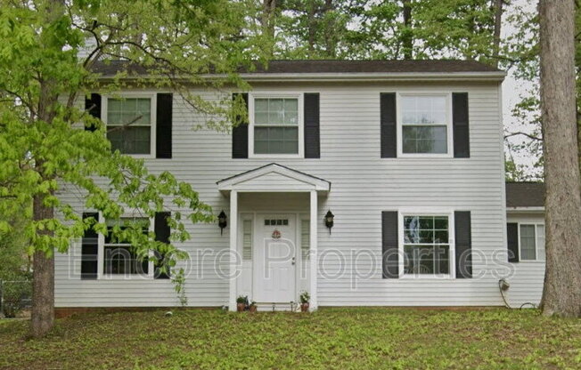 211 INDIGO DR