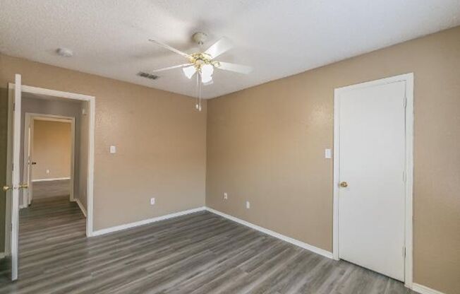 3 beds, 2 baths, $1,800