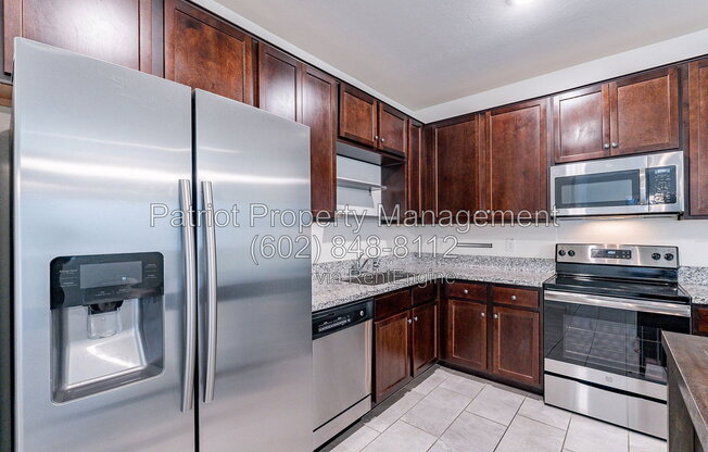 3 beds, 2 baths, 1,364 sqft, $1,900