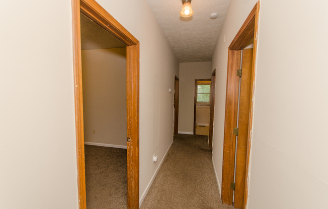 4 beds, 1 bath, $2,150