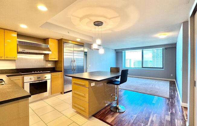 2 BEDROOM CONDO UNIT IN CONVENIENT DOWNTOWN HONOLULU - CAPITOL PLACE