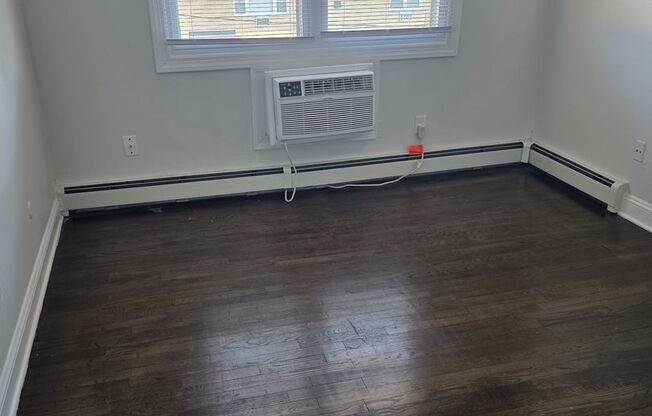 1 bed, 1 bath, 652 sqft, $1,795, Unit 404