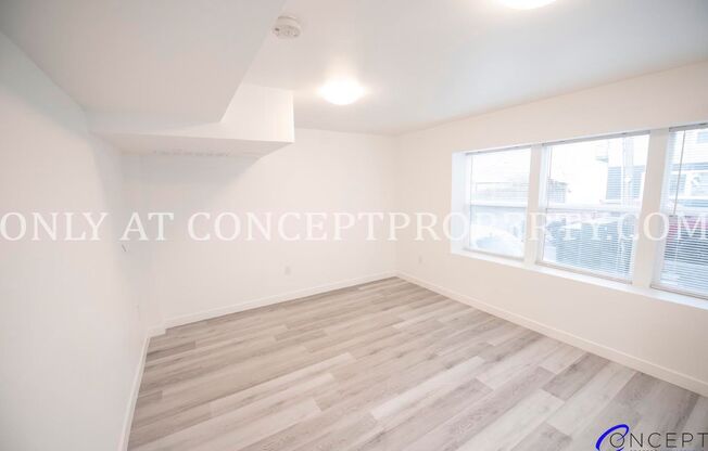 2 beds, 2 baths, 833 sqft, $1,699, Unit 513- (03)