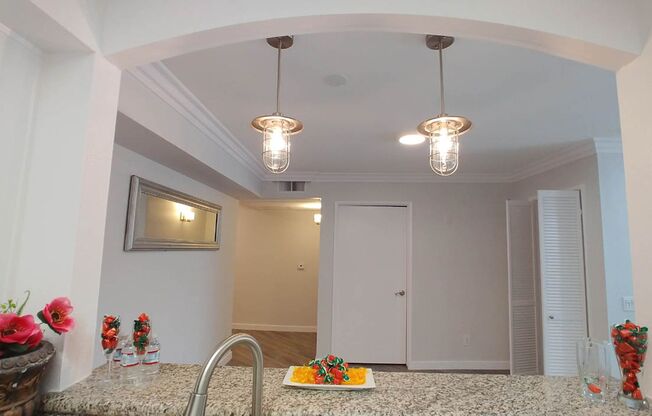 2 beds, 2 baths, 950 sqft, $2,750, Unit 106