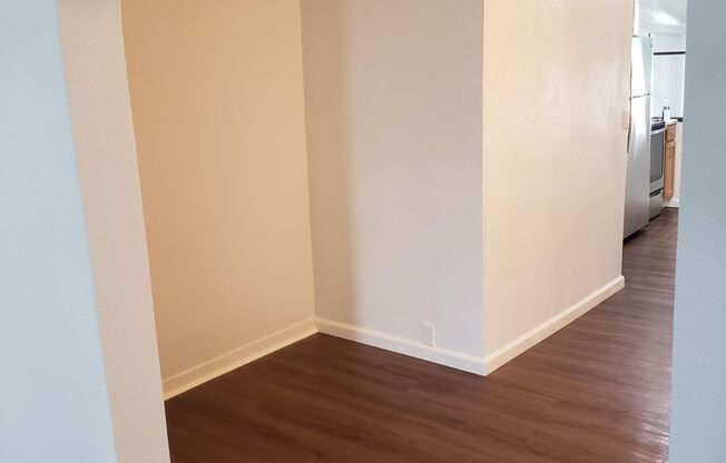 3 beds, 1 bath, $1,200