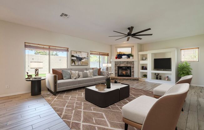 Spacious 5 Bedroom Home for Rent!