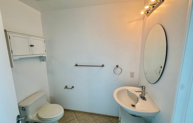 3 beds, 3 baths, $5,495