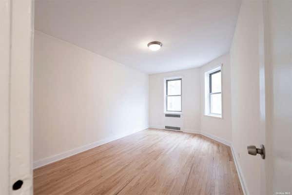 2 beds, 2 baths, 1,100 sqft, $2,900, Unit 5M