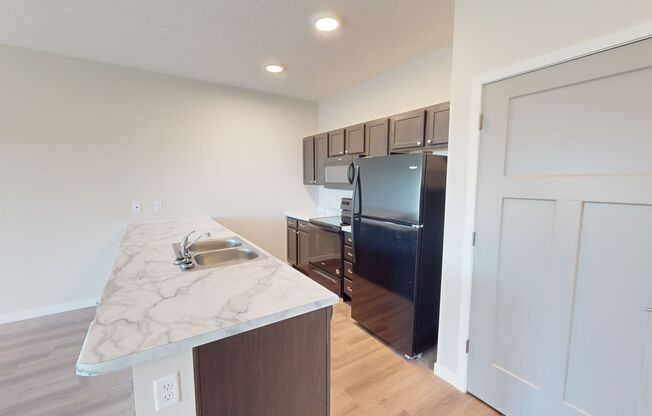 1 bed, 1 bath, 650 sqft, $940