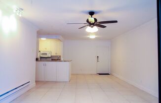 Spacious 2-Bedroom Condo in Cross Creek Village with Resort-Style Amenities