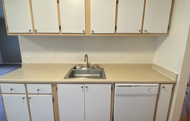 1 bed, 1 bath, 639 sqft, $1,269, Unit K138