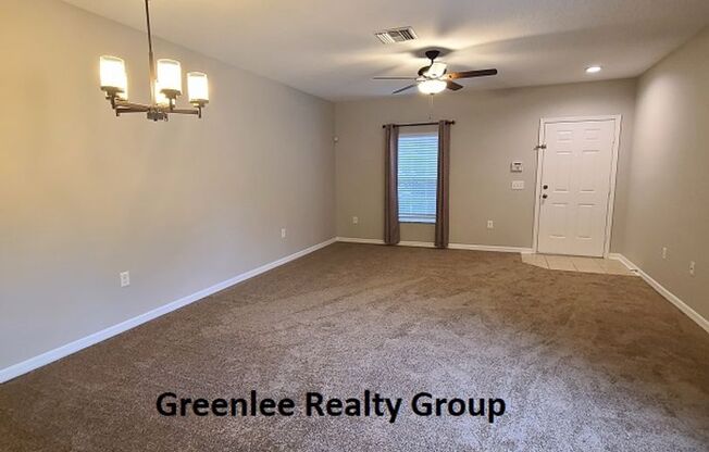 Beautiful 2 Story- 2 Bedroom/2.5 Bathroom Townhome in Lone Star Ranch!